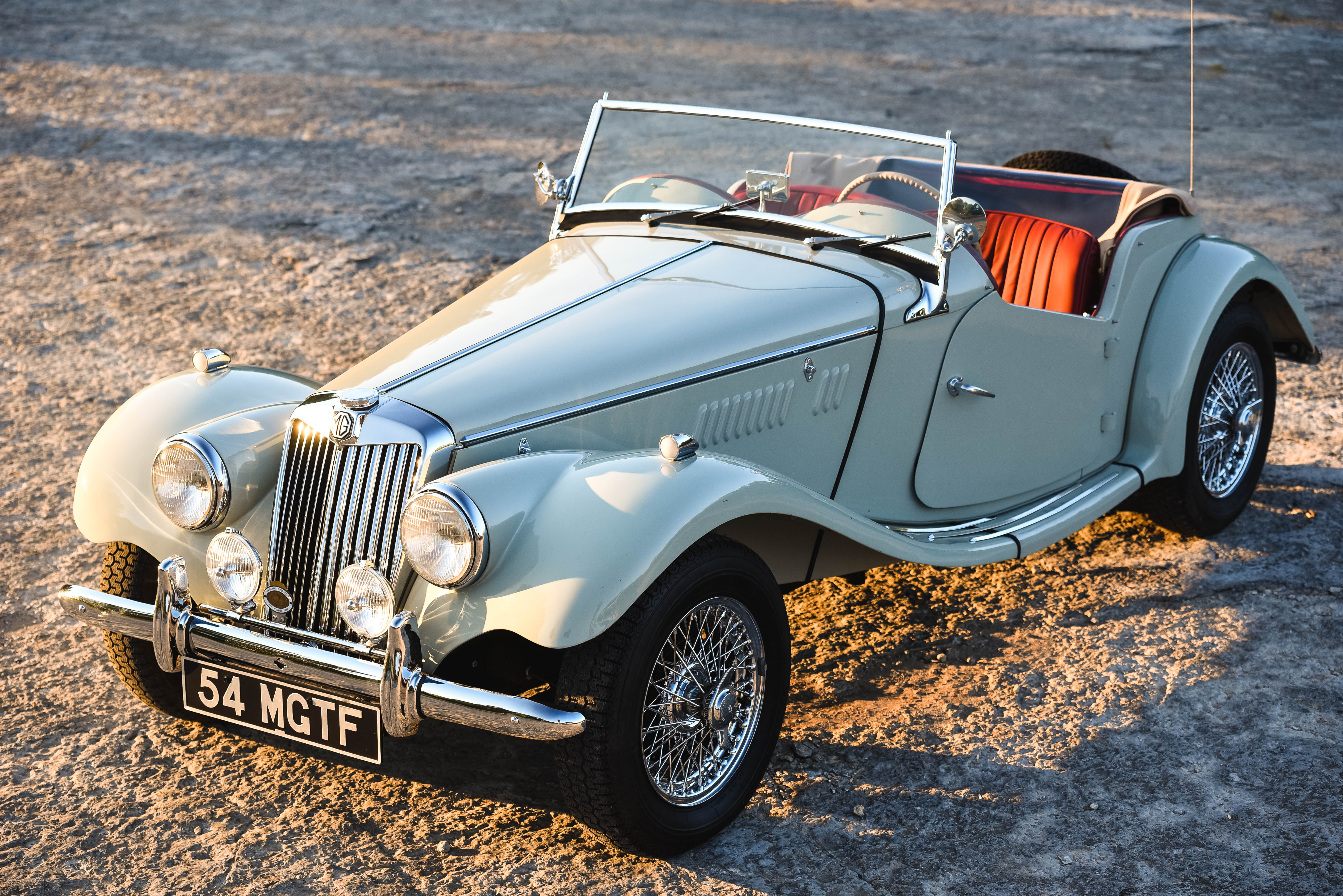 43971 1102f1fe v2  1 